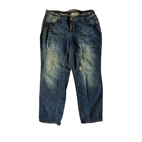 Cato Denim - Cato Women's Distressed Cropped Capri Jeans Sz 22W Blue Stretch Denim Plus Size